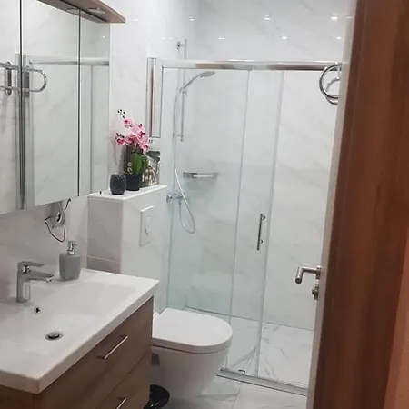 Vila Luxury With A Swimming Pool Turanj, Biograd - 18216 Sveti Filip i Jakov