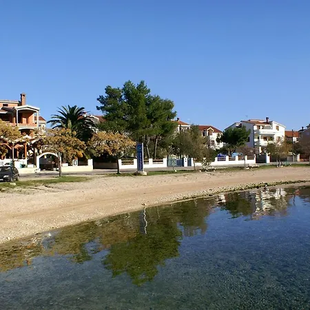 Luxury With A Swimming Pool Turanj, Biograd - 18216 *