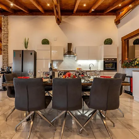 Luxury With A Swimming Pool Turanj, Biograd - 18216 Вилла *