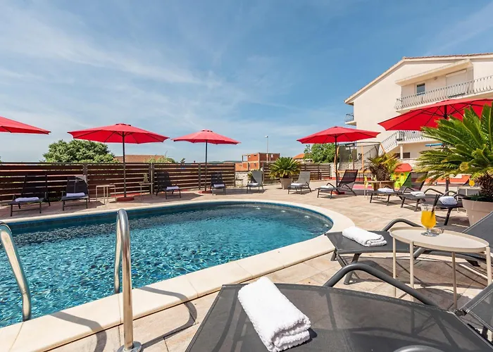 Vila Luxury With A Swimming Pool Turanj, Biograd - 18216 Sveti Filip i Jakov